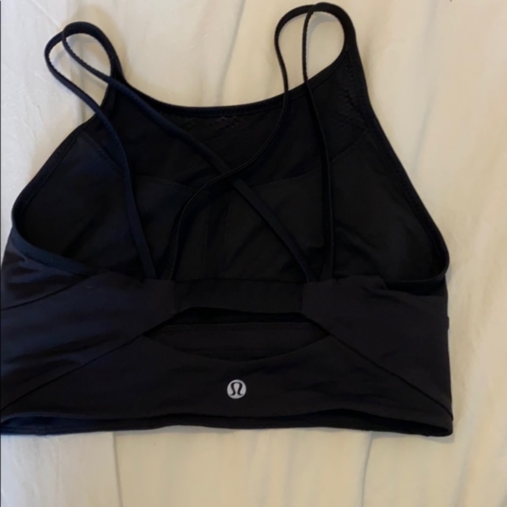 Lululemon high neck bra with mesh